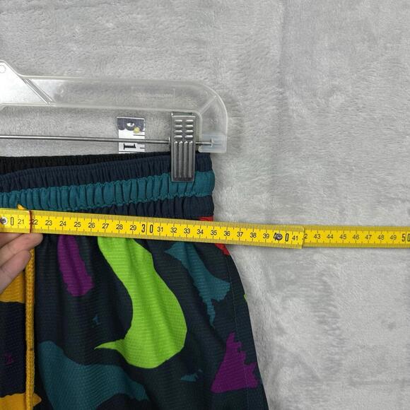 Nike Peace Love Basketball DNA Dri-Fit Elite Basketball Shorts Sz Small Graffiti - Picture 9 of 11